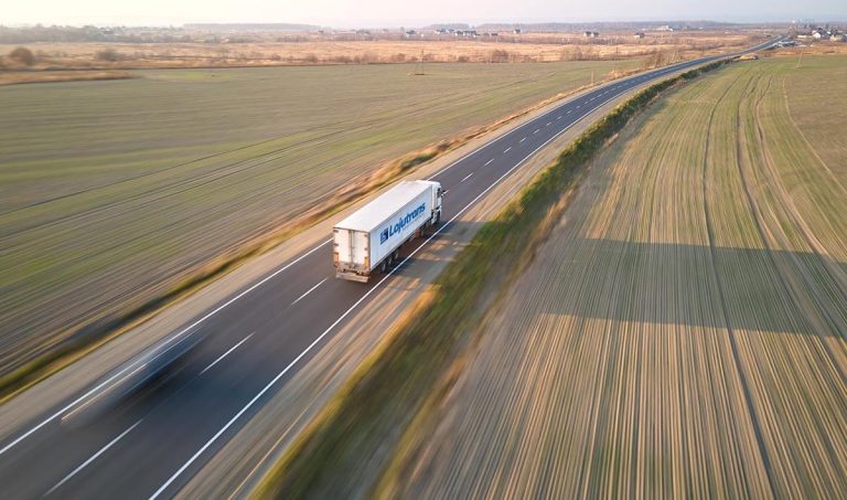 Transportes Lojutrans